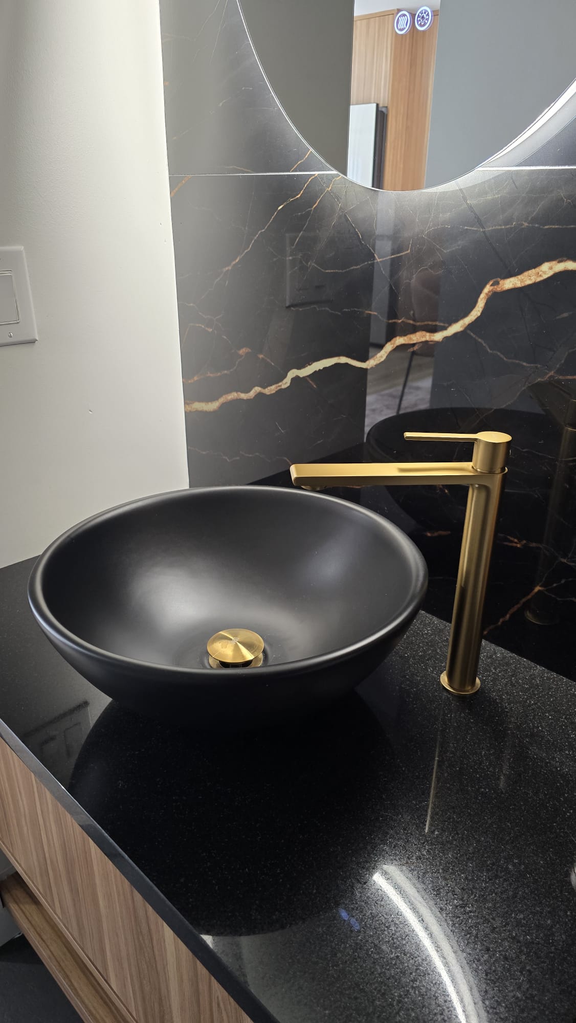 Contemporary Bathroom